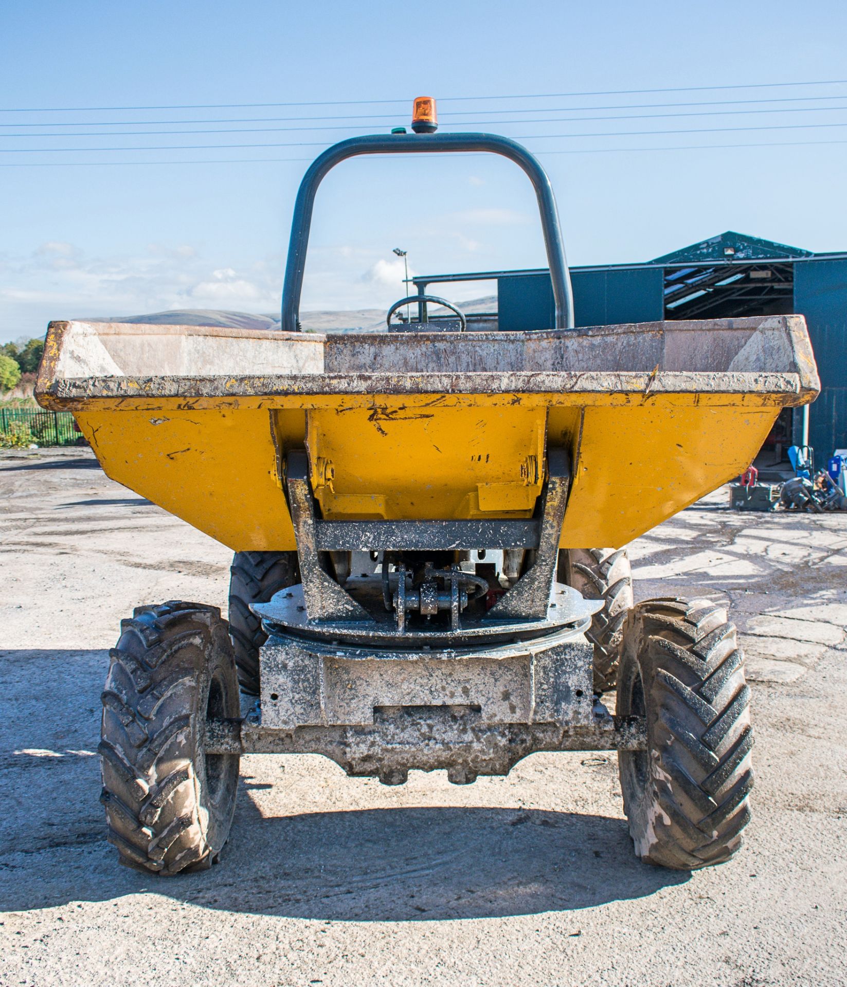 Benford Terex 3 tonne swivel skip dumper  Year:2003 S/N: E310AS314 Recorded hours: Clock blank  678 - Image 5 of 17