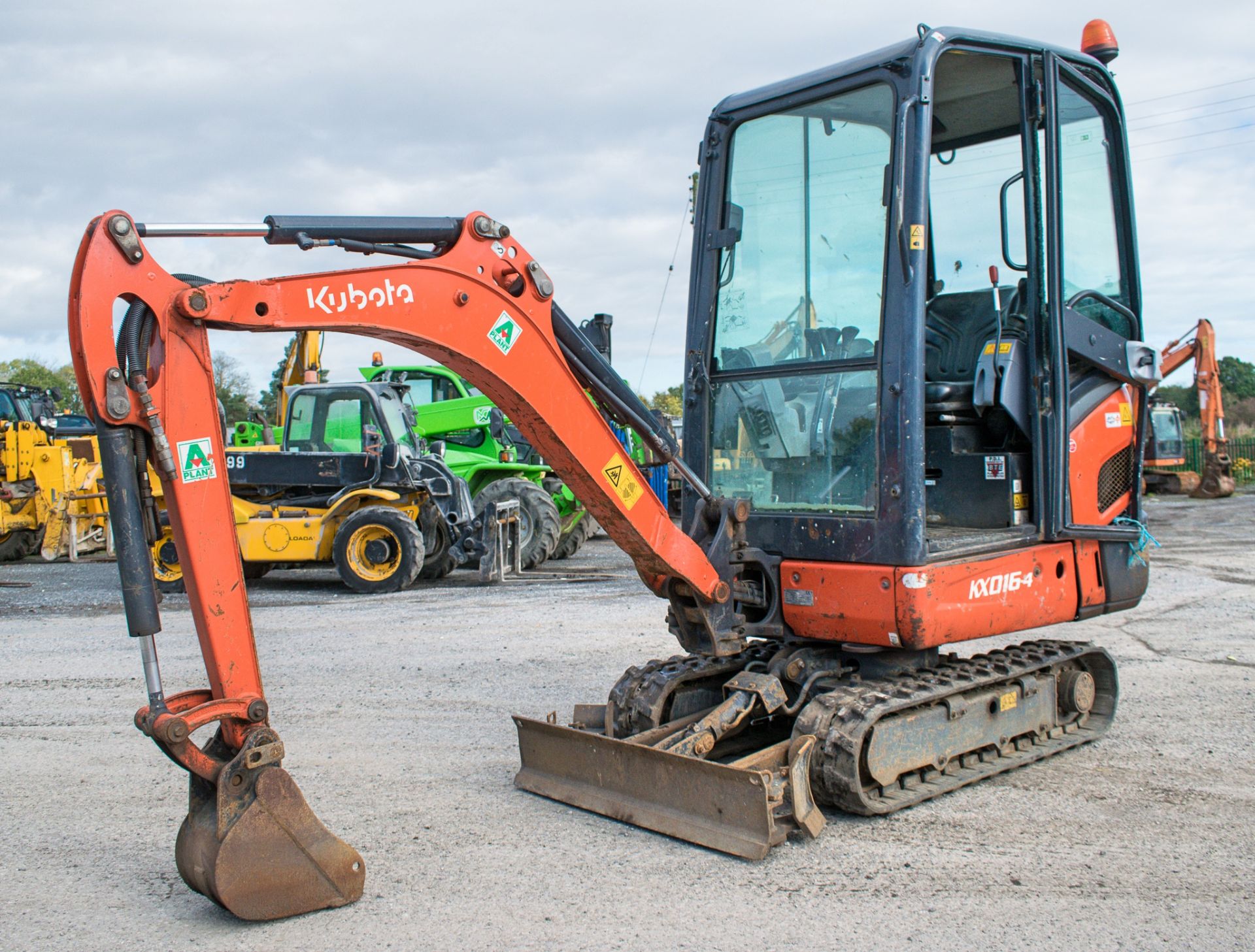 Kubota KX016-4 1.6 tonne rubber tracked mini excavator  Year: 2016 S/N: 60359 Recorded hours: 1626