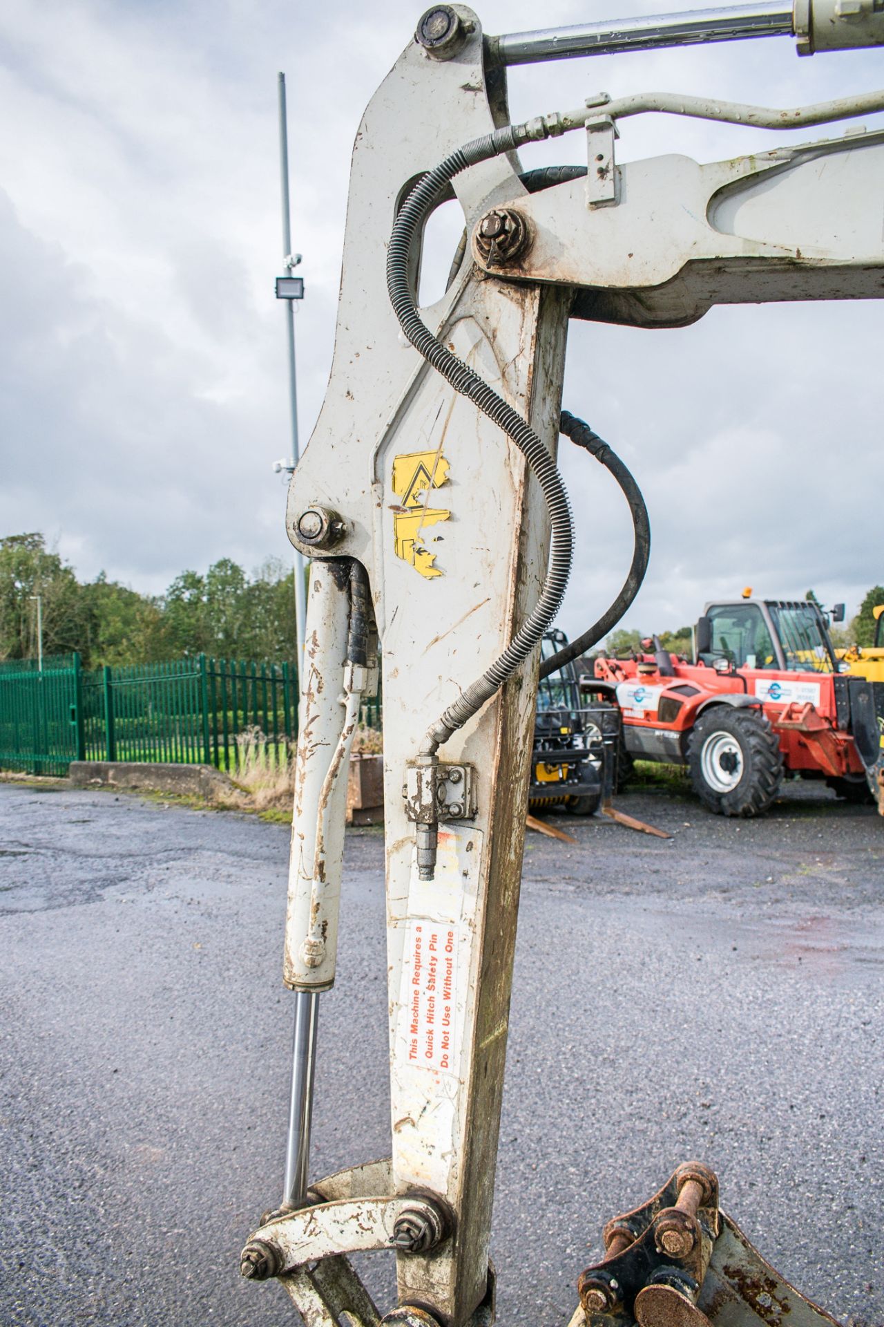 Takeuchi TB228 2.8 tonne rubber tracked mini excavator Year: 2012 S/N: 122801768 Recorded Hours: Not - Image 14 of 18