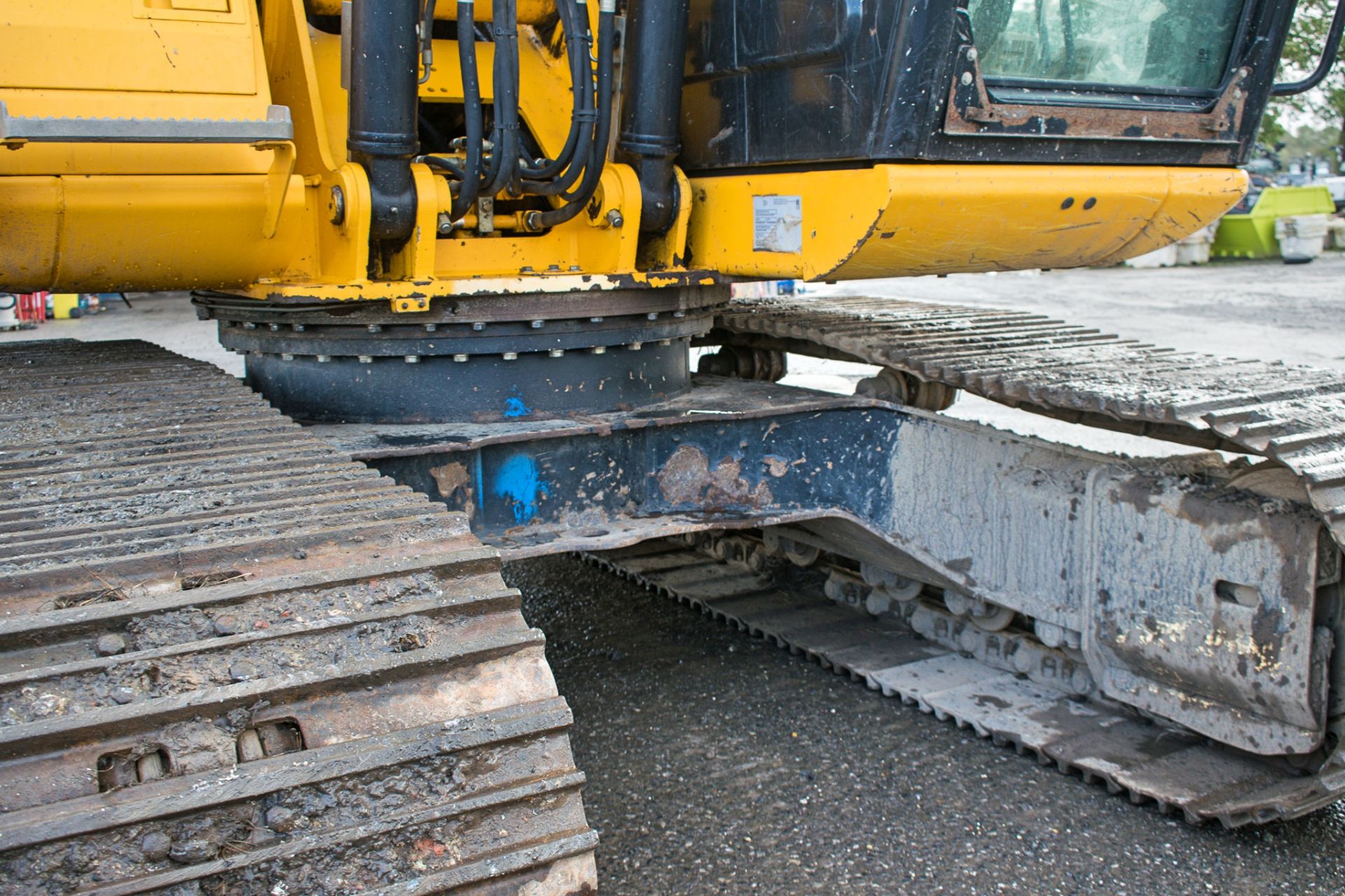 JCB JS130 LC 14 tonne steel tracked excavator Year: 2015 S/N: 2134749 Recorded Hours: 4658 auxillary - Image 14 of 22