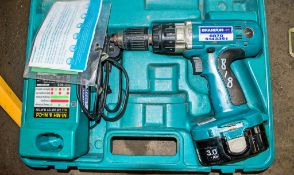 Makita 18v cordless power drill c/w charger, battery & carry case