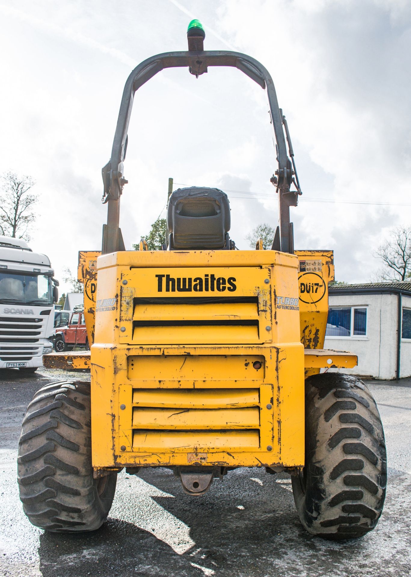 Thwaites 10 tonne straight skip dumper Year: 2008 S/N: 5379 Recorded Hours: 5617 DU17 - Image 6 of 15