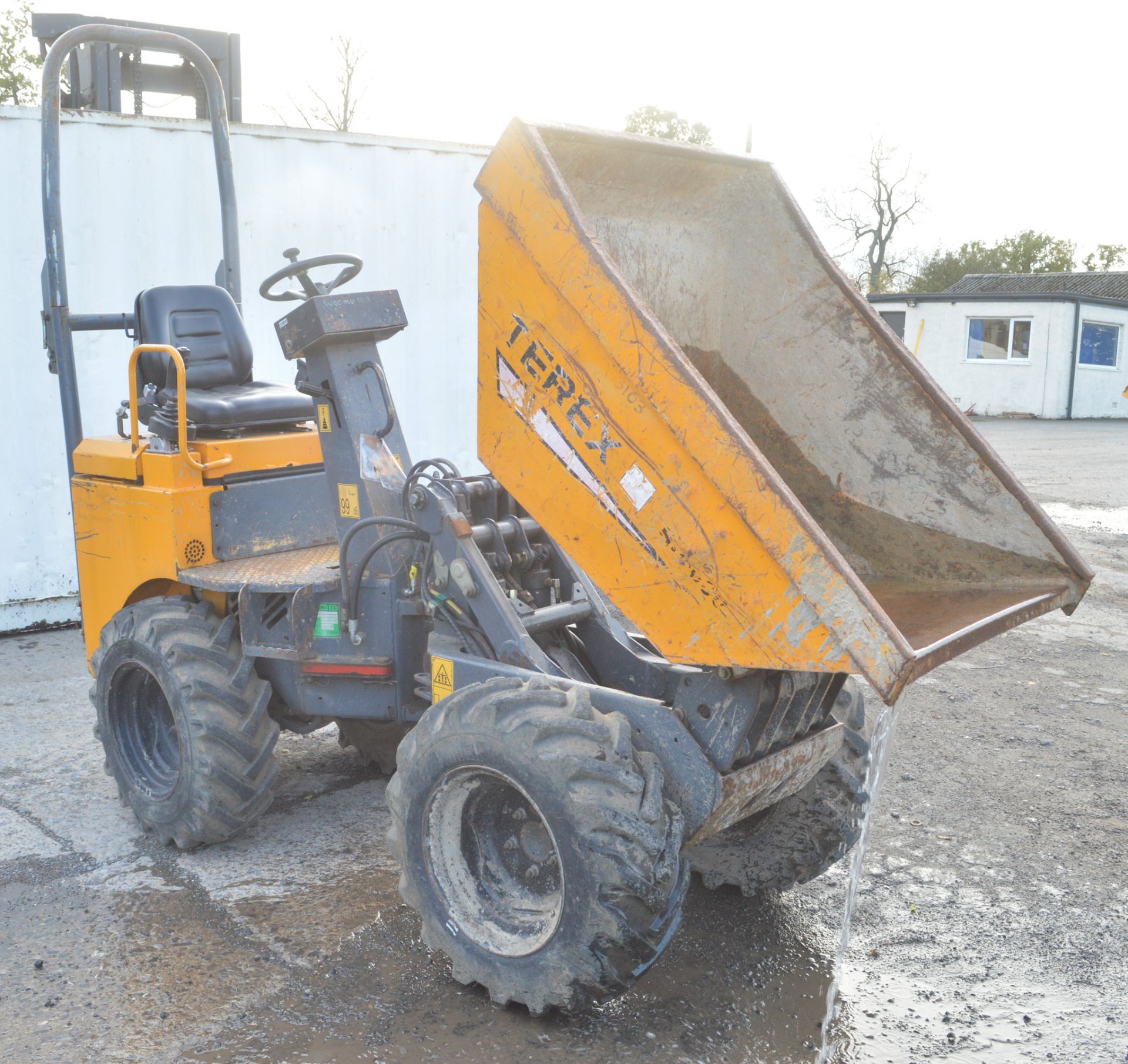 Benford Terex HD1000 1 tonne hi-tip dumper S/N: 2003 S/N: E310HM418 Recorded Hours: 2885 - Image 4 of 9