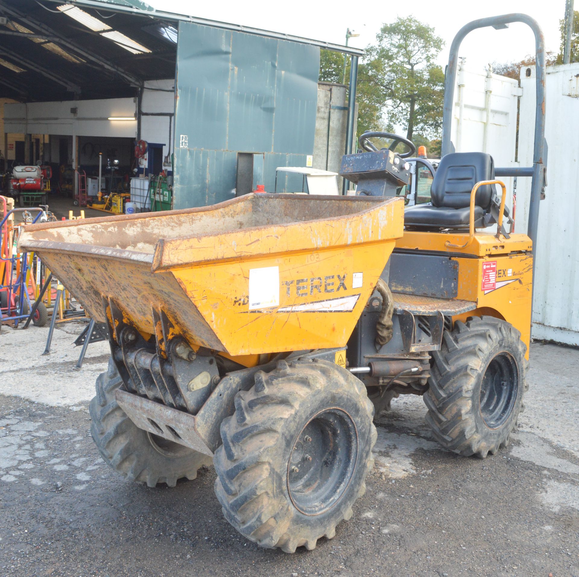 Benford Terex HD1000 1 tonne hi-tip dumper S/N: 2003 S/N: E310HM418 Recorded Hours: 2885