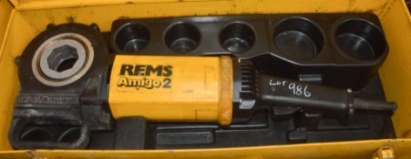 Rems Amigo 110 volt hand held pipe threader