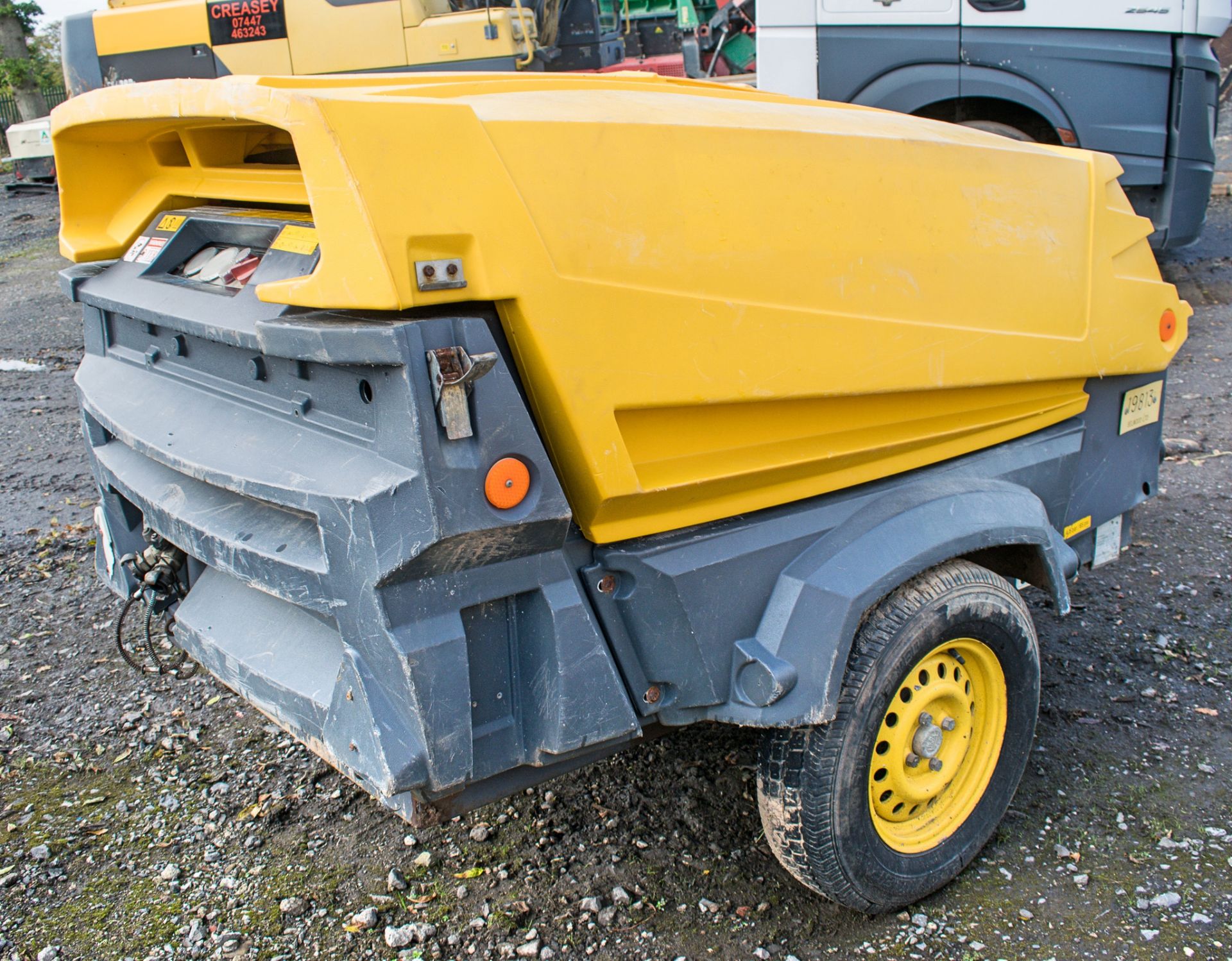 Atlas Copco XAS 37 diesel driven mobile air compressor  Year: 2008 S/N: 1119 Recorded Hours: 1649 - Image 2 of 5