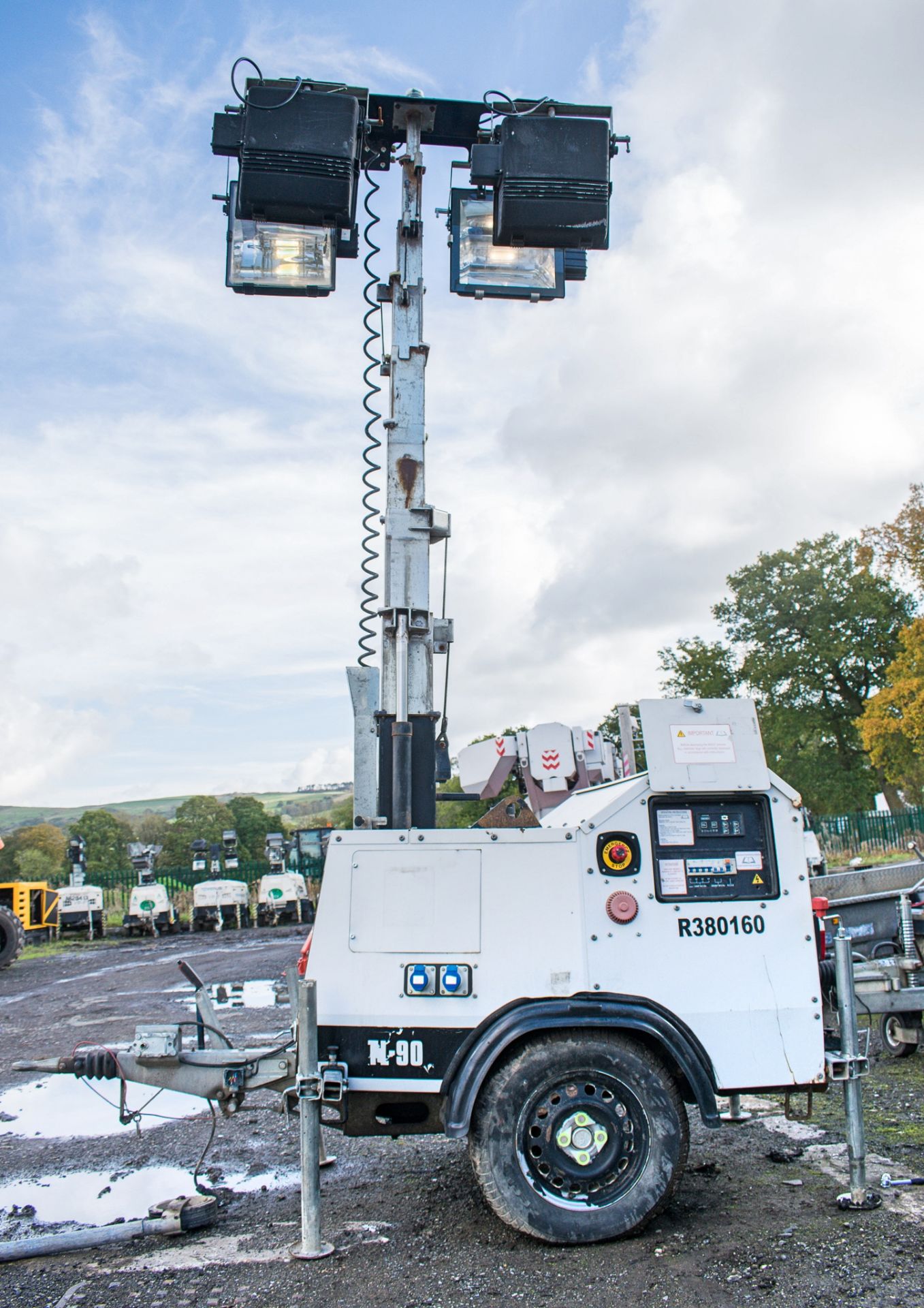 SMC TL-90 diesel driven mobile lighting tower  Year: 2012 S/N: 129401 Recorded hours: 4612 R380160 - Image 5 of 8