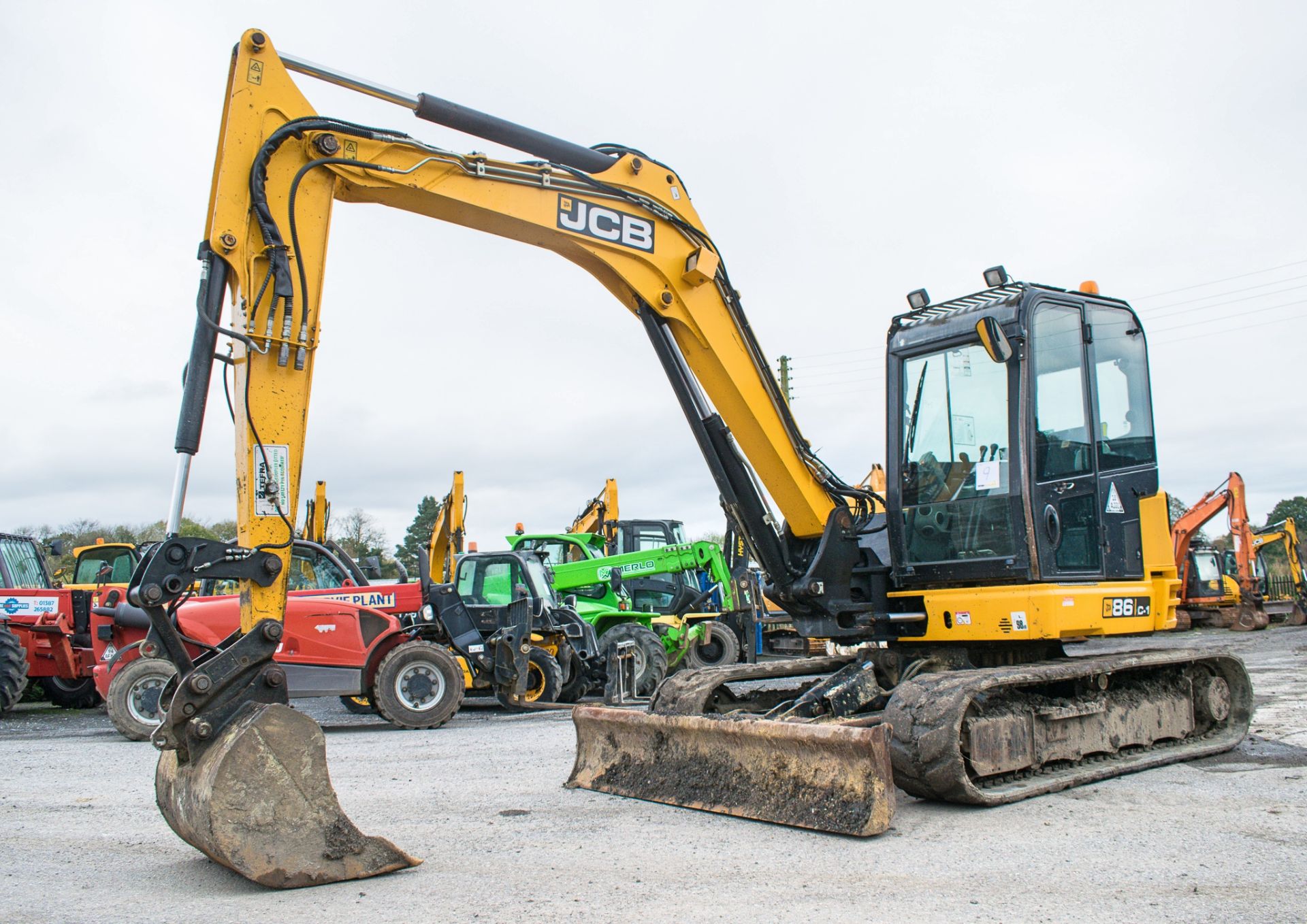 JCB 86C-1 9 tonne rubber tracked midi excavator  Year: 2014 S/N: 02249525 Recorded Hours: 5343