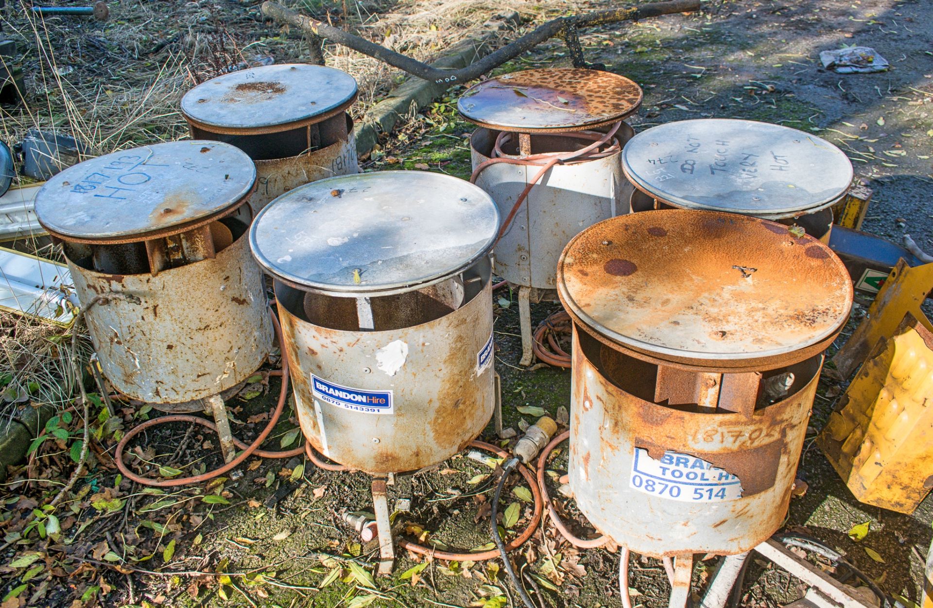 6 - dustbin heaters