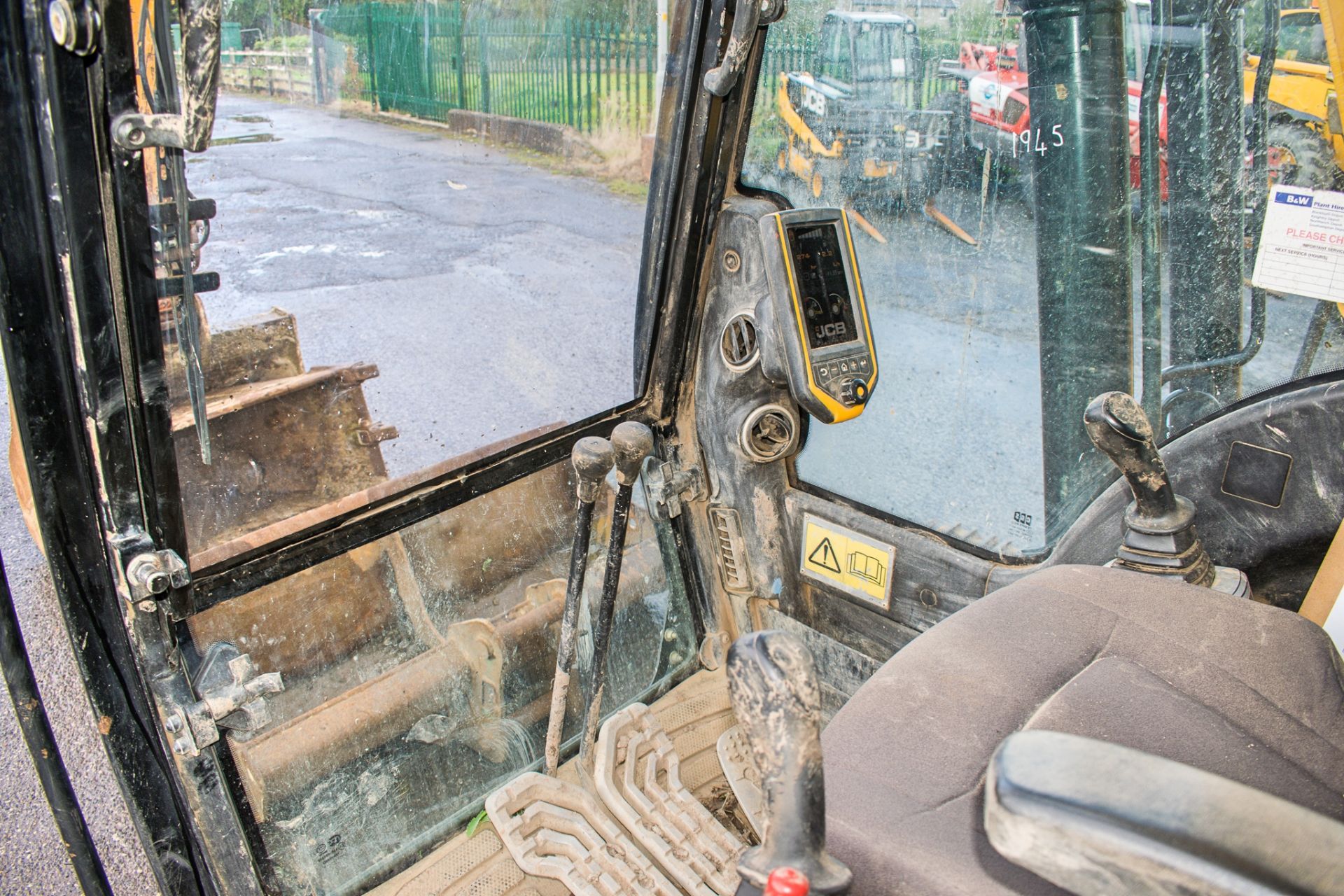 JCB JS130 LC 14 tonne steel tracked excavator Year: 2015 S/N: 2134749 Recorded Hours: 4658 auxillary - Image 21 of 22