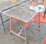 Collapsible steel site bench c/w pipe vice & bench vice