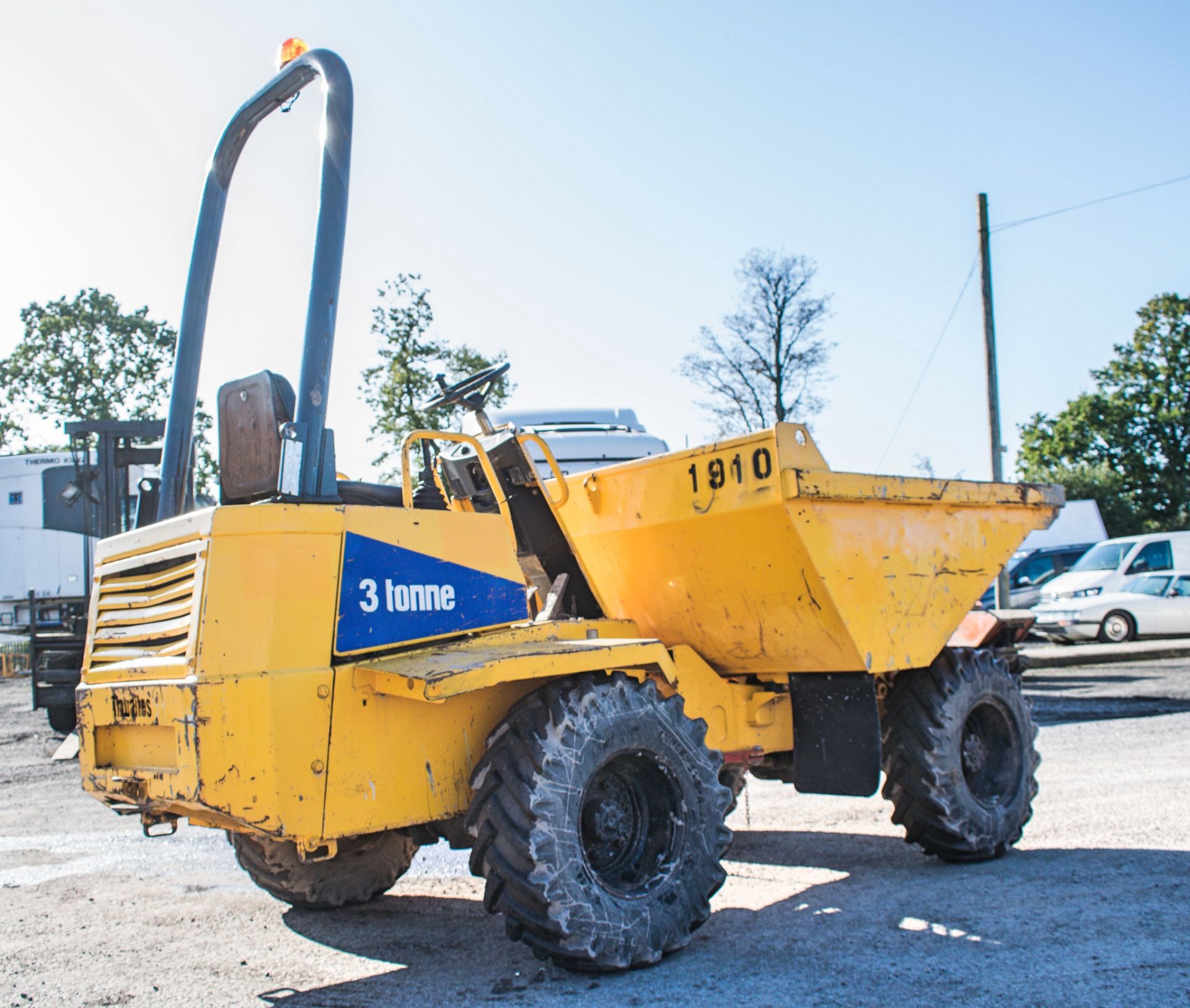 Thwaites 3 tonne straight skip dumper  Year: 2005 S/N: A5356 Recorded hours: 2523 1910 - Image 4 of 16