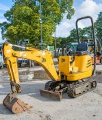 JCB 8008 0.75 tonne rubber tracked micro excavator Year: 2005 S/N:  Recorded Hours: 2838 blade,