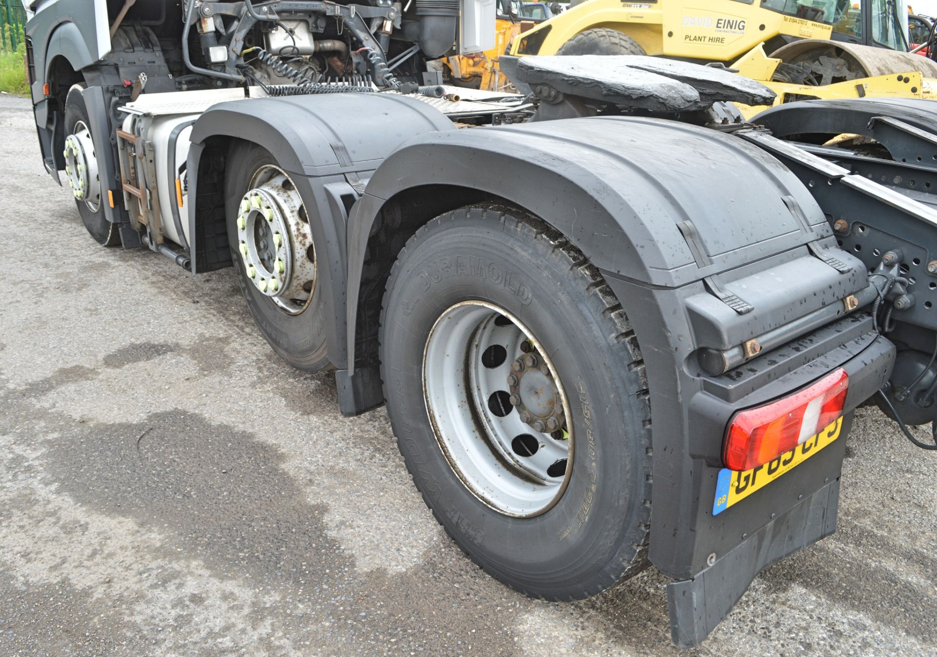 Mercedes Benz Actros 2545 6x2 mid lift tractor unit  Registration Number: GF63 CFS Recorded Miles: - Image 8 of 17