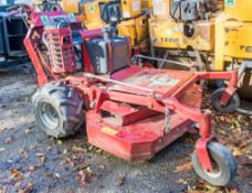 Ferris walk behind petrol driven mower Year: 2015 S/N: 2015234035 A632776