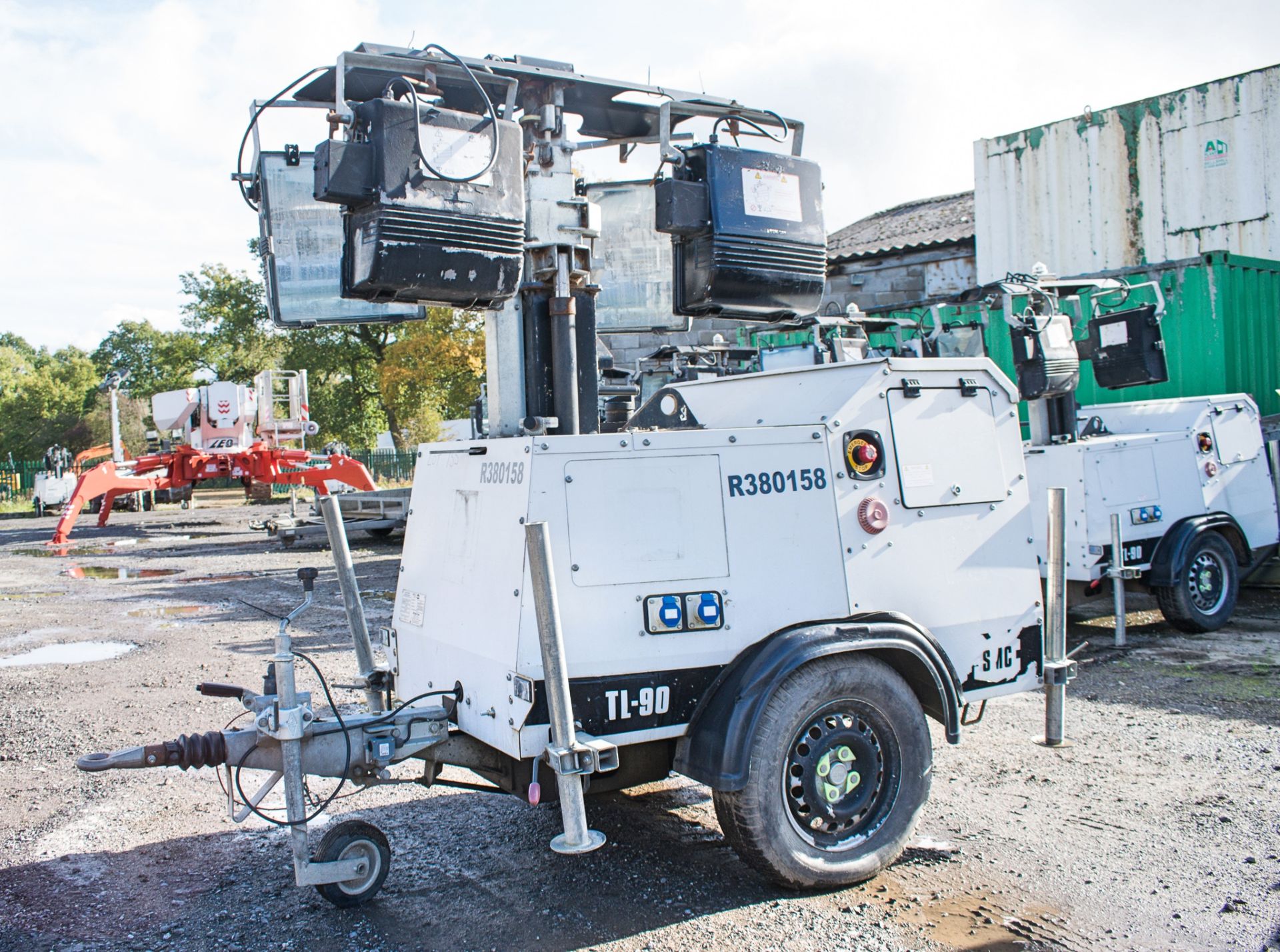 SMC TL-90 diesel driven mobile lighting tower Year: 2012 S/N: 129399 Recorded hours: 4493 R380158