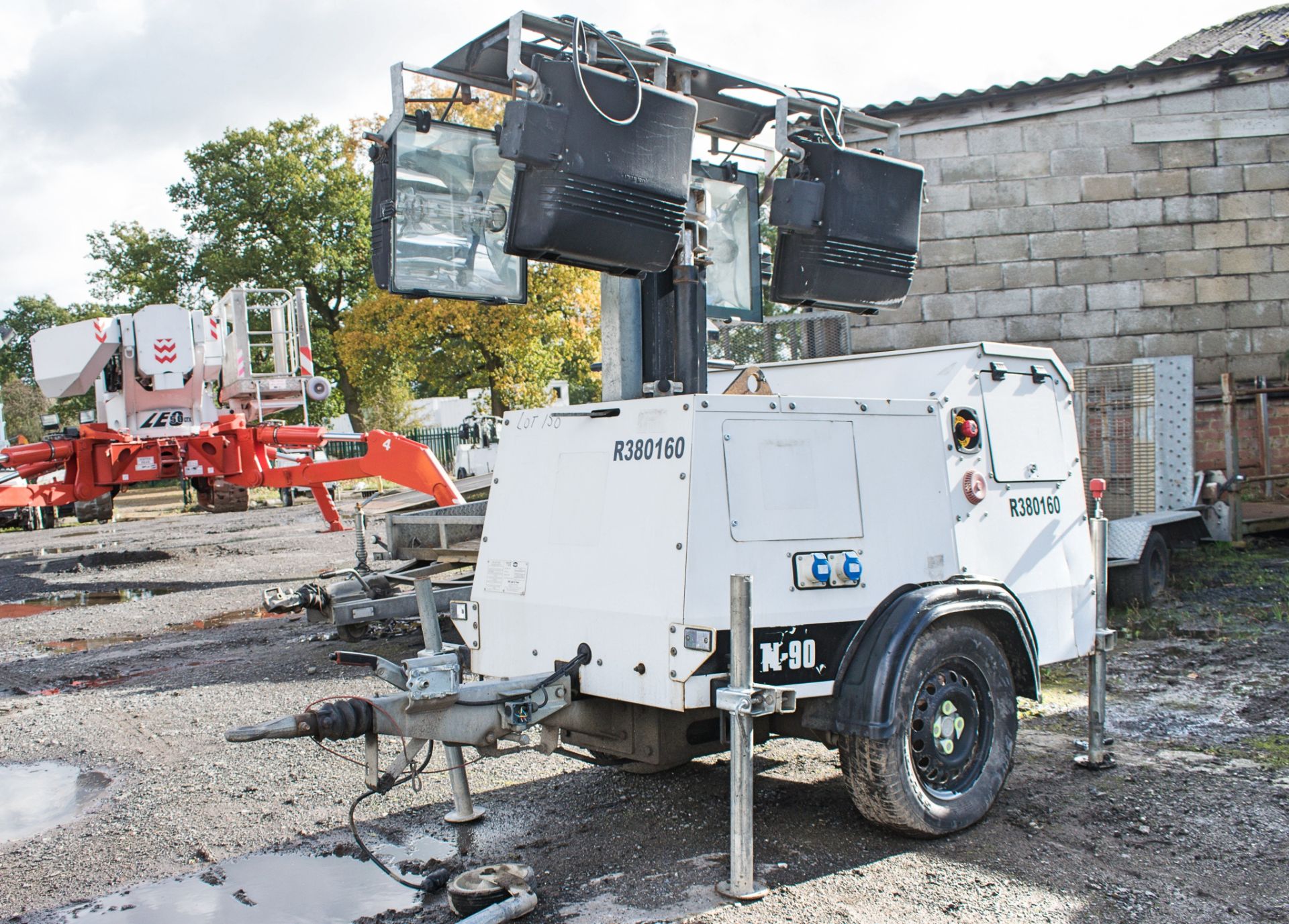 SMC TL-90 diesel driven mobile lighting tower  Year: 2012 S/N: 129401 Recorded hours: 4612 R380160