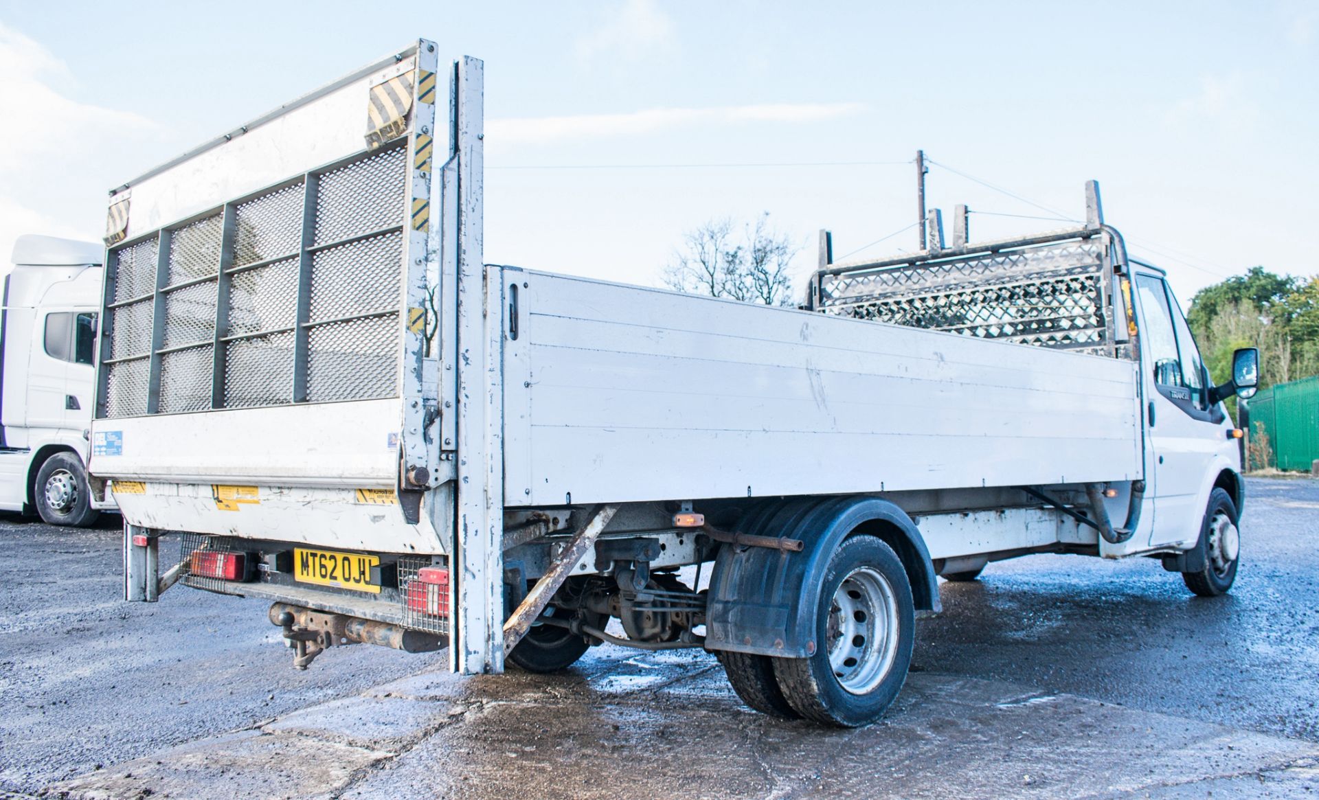 Ford Transit 125 T350 RWD dropside pick up Registration Number: MT62 OJU Date of Registration: 23/ - Image 4 of 17