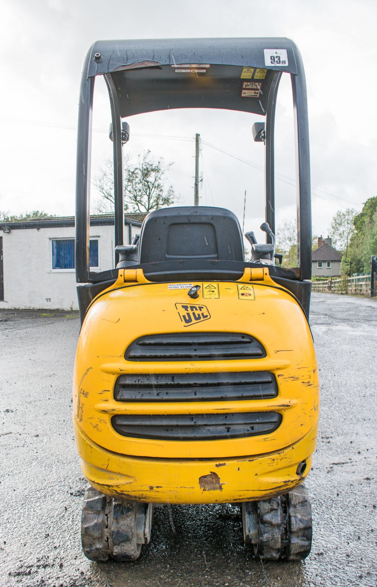 JCB 801.4 1.5 tonne rubber tracked mini excavator Year: 2008 S/N: 285989 Recorded hours: 1261 blade, - Image 6 of 18