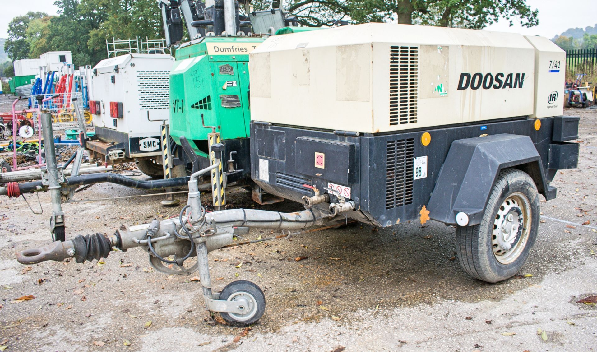 Doosan 741 diesel driven mobile air compressor  Year: 2012  S/N: 431372 Recorded hours: 263