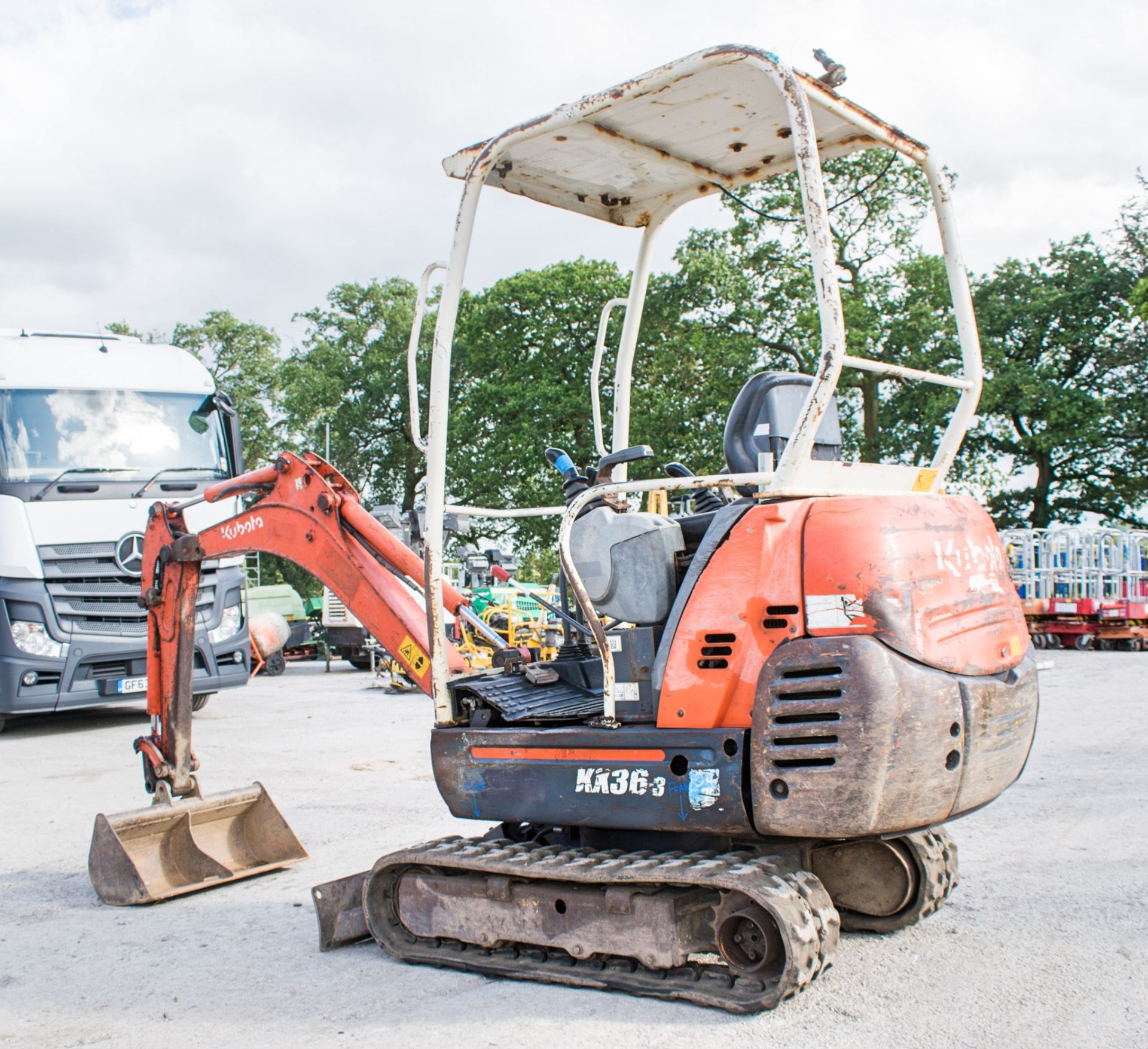 Kubota KX36-3 1.5 tonne rubber tracked excavator Year: 2008 S/N: 2078047 Recorded Hours: 5335 - Image 4 of 12