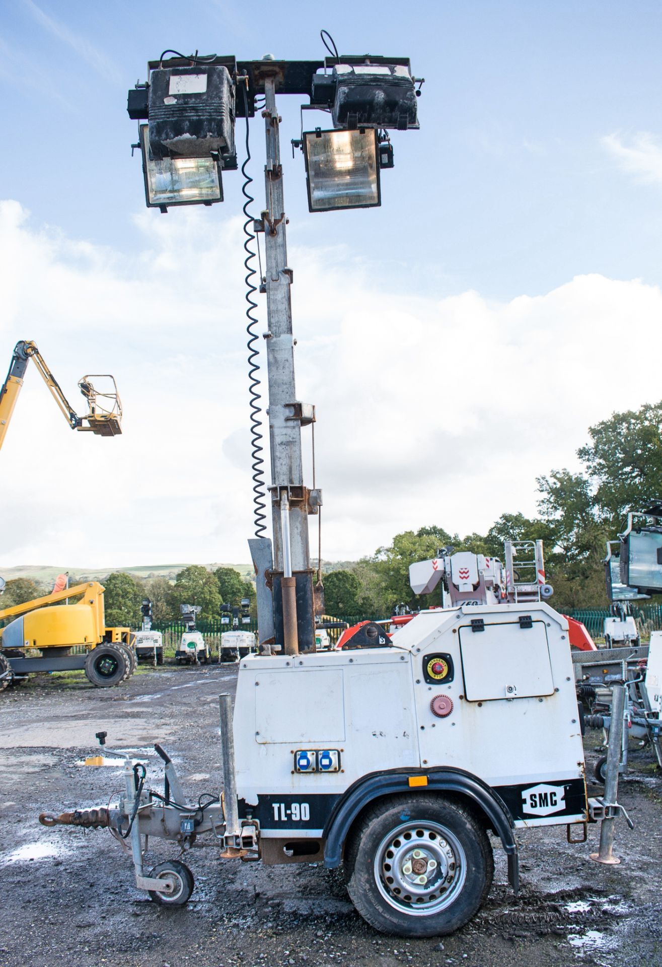 SMC TL-90 diesel driven mobile lighting tower  Year: 2012 S/N: 129707 Recorded hours: 2861 - Image 5 of 7