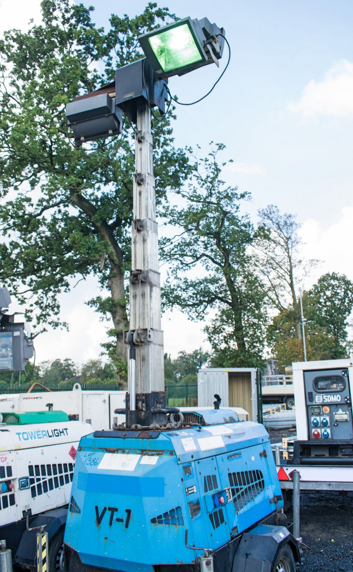 Tower Light VT-1 diesel driven mobile lighting tower S/N: 800209 Recorded Hours: 5754 12840020 - Image 6 of 7