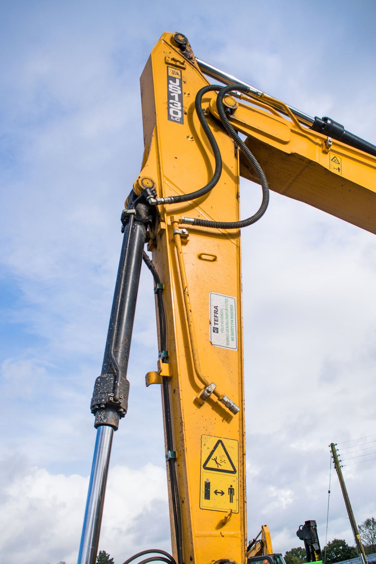 JCB JS130 LC 14 tonne steel tracked excavator Year: 2015 S/N: 2134749 Recorded Hours: 4658 auxillary - Image 15 of 22