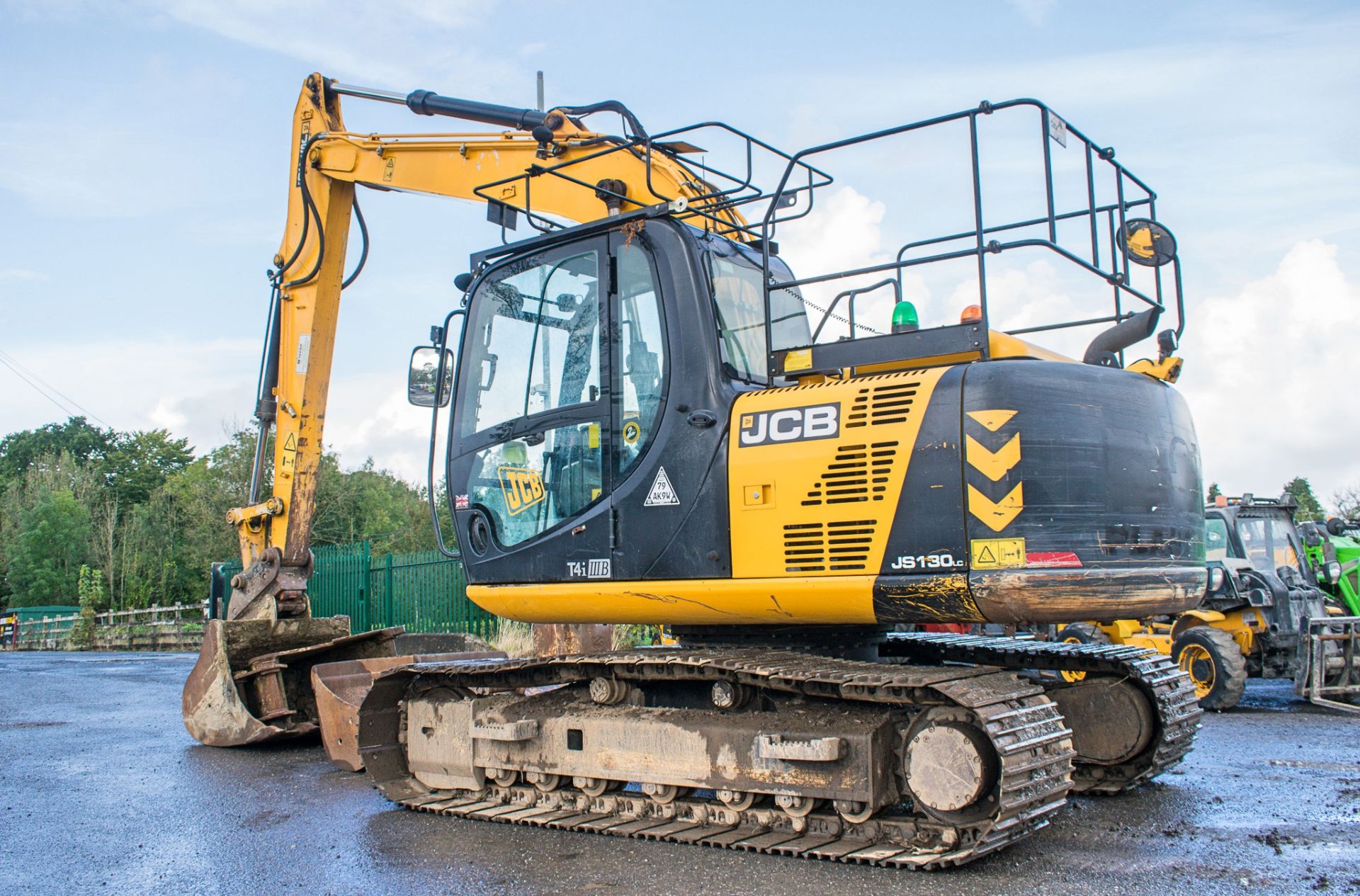 JCB JS130 LC 14 tonne steel tracked excavator Year: 2015 S/N: 2134749 Recorded Hours: 4658 auxillary - Image 3 of 22