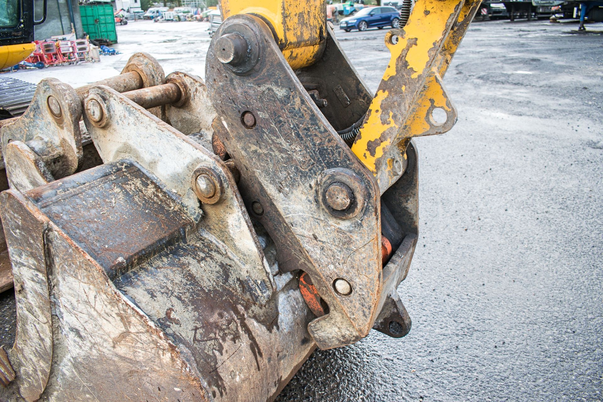 JCB JS130 LC 14 tonne steel tracked excavator Year: 2015 S/N: 2134750 Recorded Hours: 5841 auxillary - Image 14 of 22