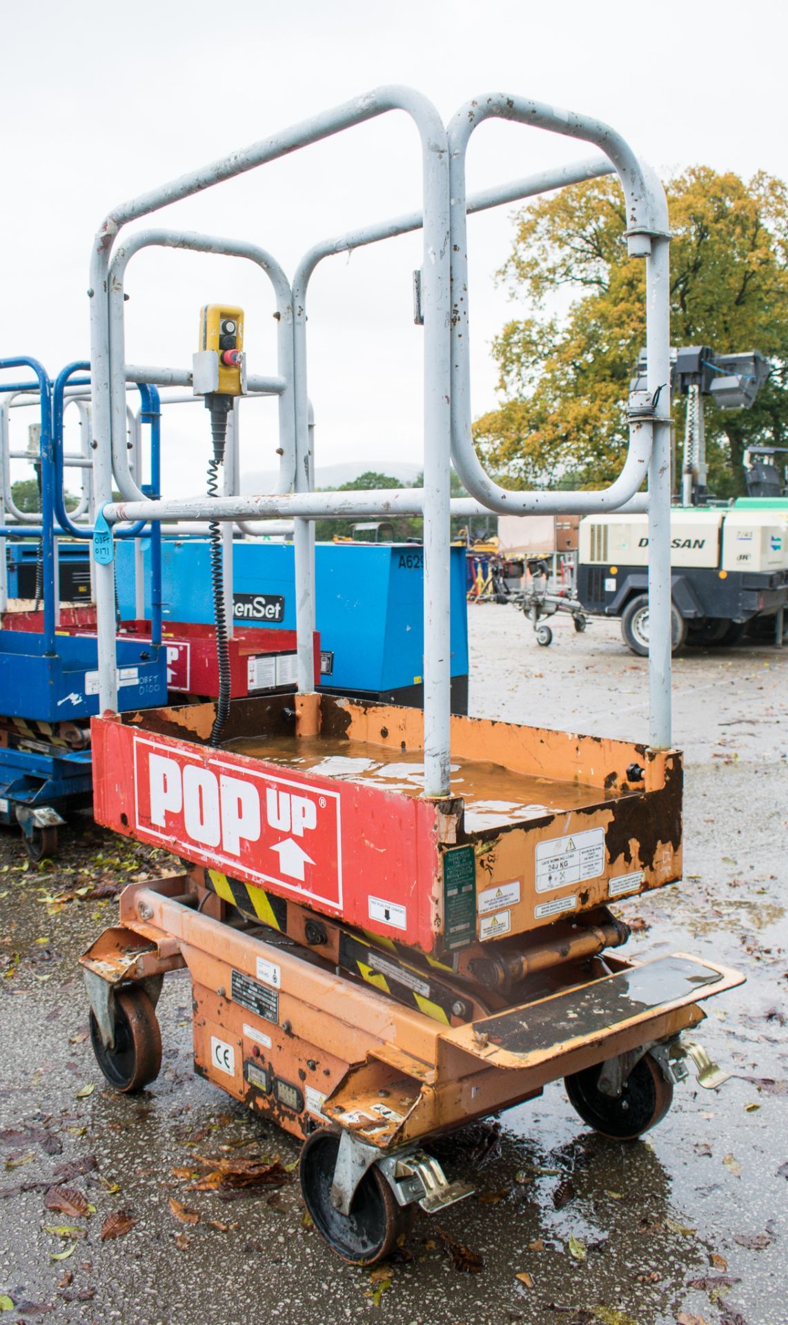 Pop-Up push along battery electric scissor lift  08FT0171 - Image 4 of 6