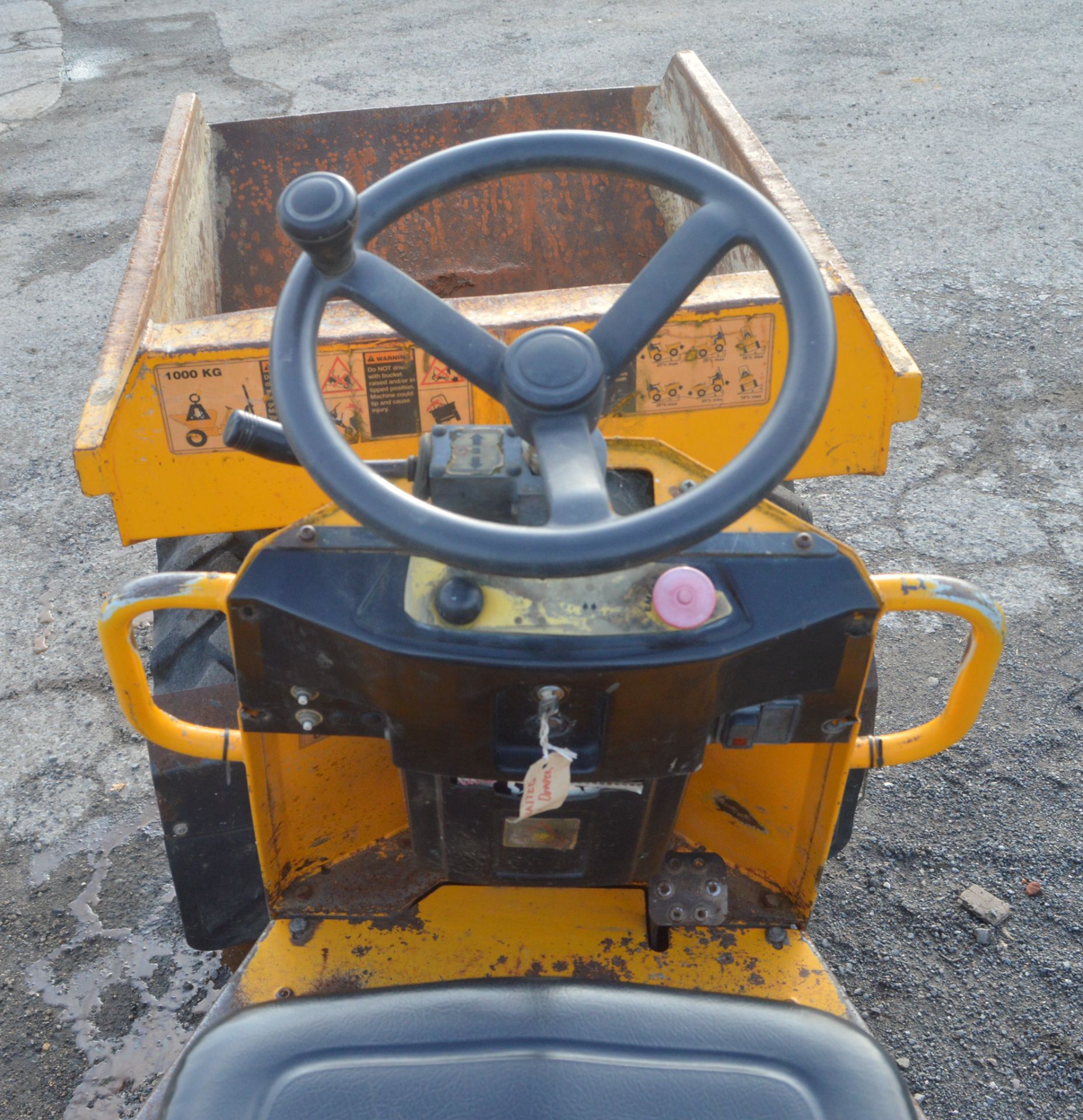 Thwaites 1 tonne hi-tip dumper Year: 2005 S/N: 7592 Recorded Hours: 2176 - Image 9 of 9