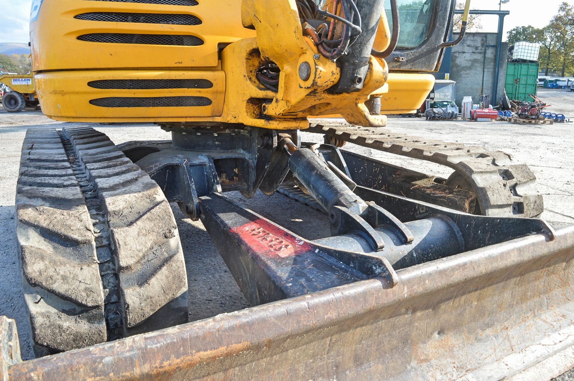 JCB 8085 ZTS 8.5 tonne rubber tracked midi excavator Year: 2012 S/N: 1072502 Recorded Hours: 3250 - Image 14 of 24