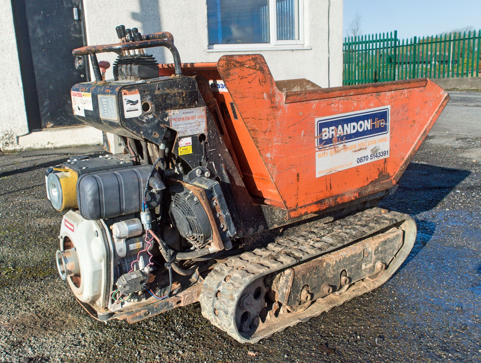 CORMIDI C6.50 TWHTD diesel driven walk behind high tip rubber tracked dumper Year: 2007 S/N: - Image 3 of 11