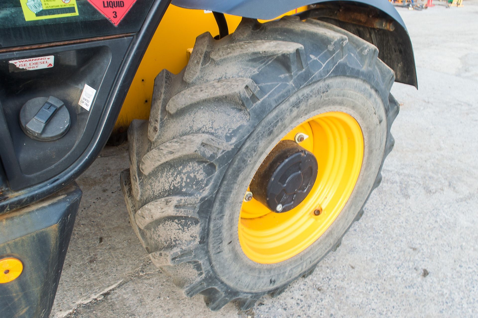 JCB 531-70 7 metre telescopic handler Year: 2013 S/N: 2179989 Recorded Hours: 1910 A606927 - Image 8 of 19