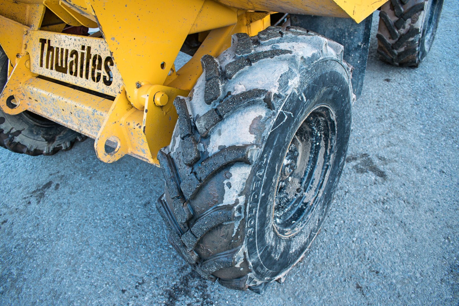 Thwaites 3 tonne straight skip dumper Year: 2005 S/N: 2A5667 Recorded Hours: 2288 1908 - Image 22 of 38