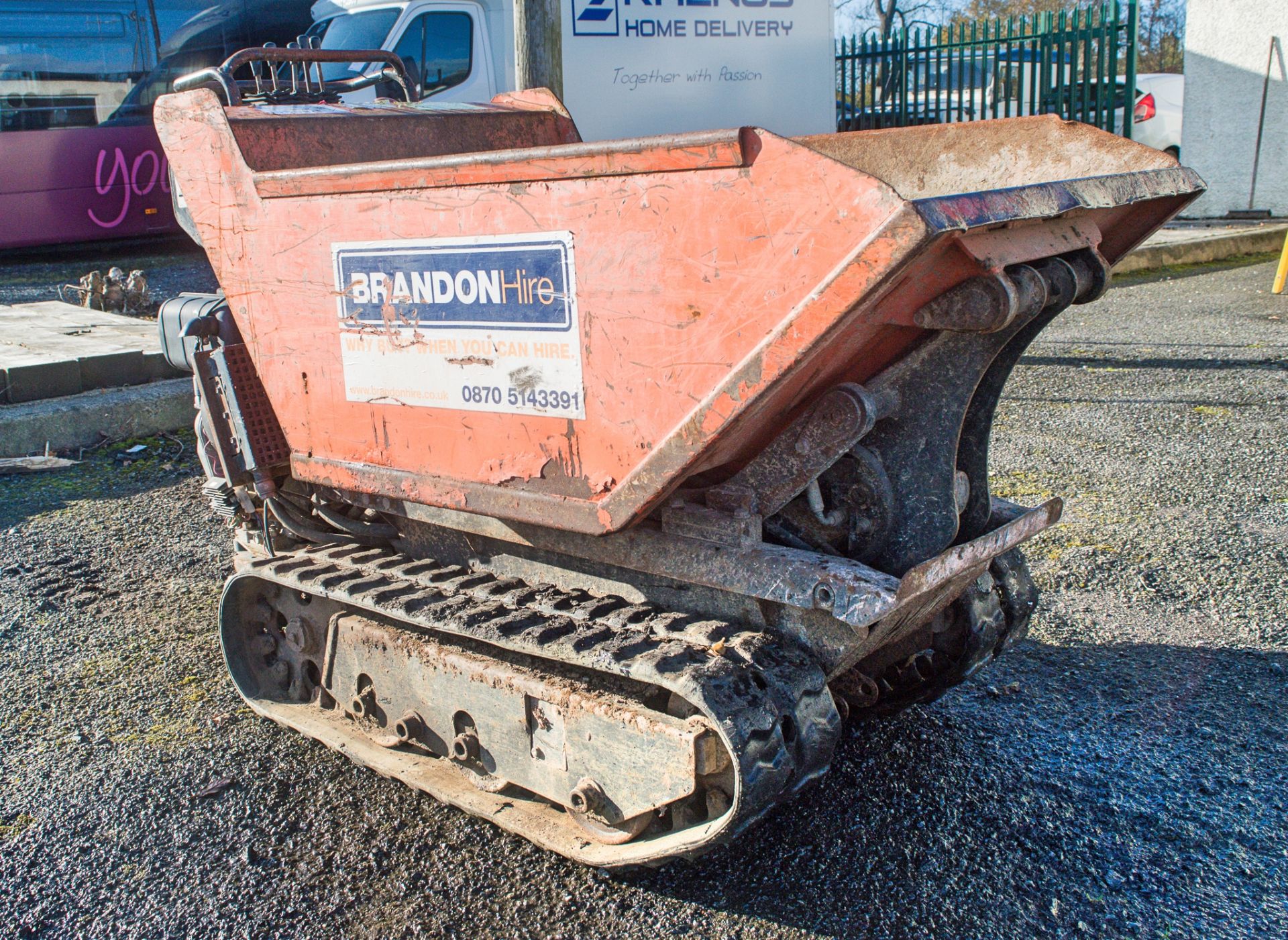 CORMIDI C6.50 TWHTD diesel driven walk behind high tip rubber tracked dumper Year: 2007 S/N: - Image 2 of 11