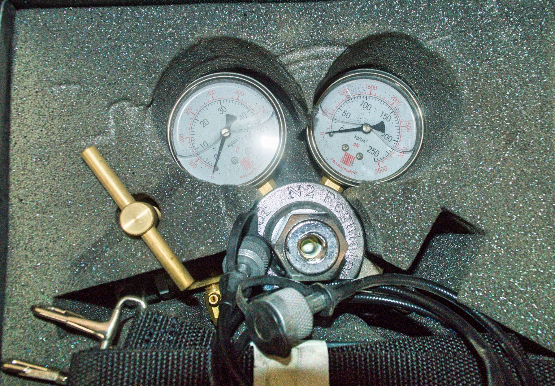 No.2 gas regulator