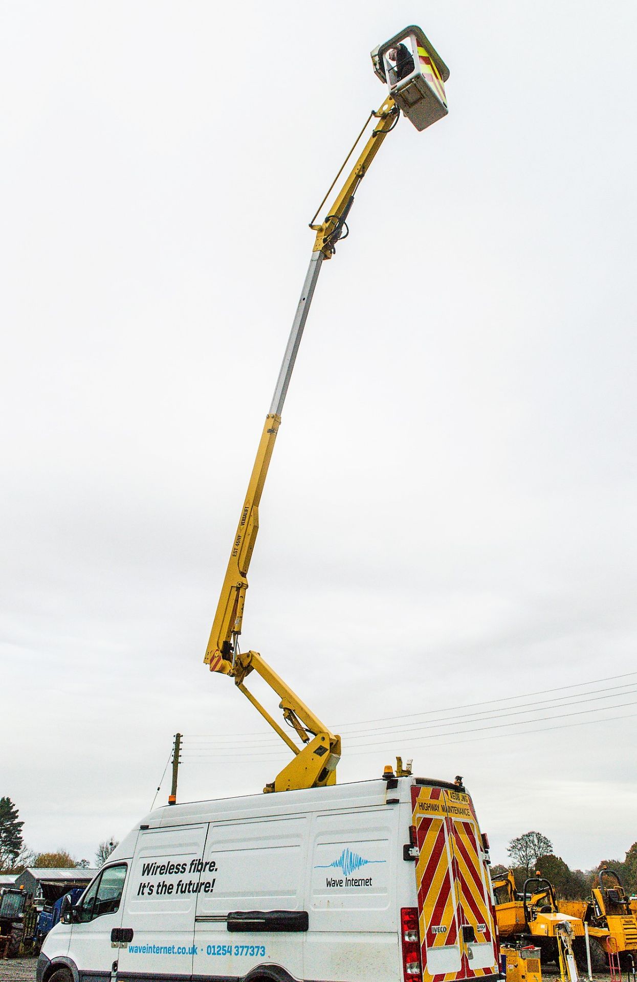 Iveco Daily 65C18 4x2 van derived Versalift EST46NF articulated mobile access platform - Image 23 of 23