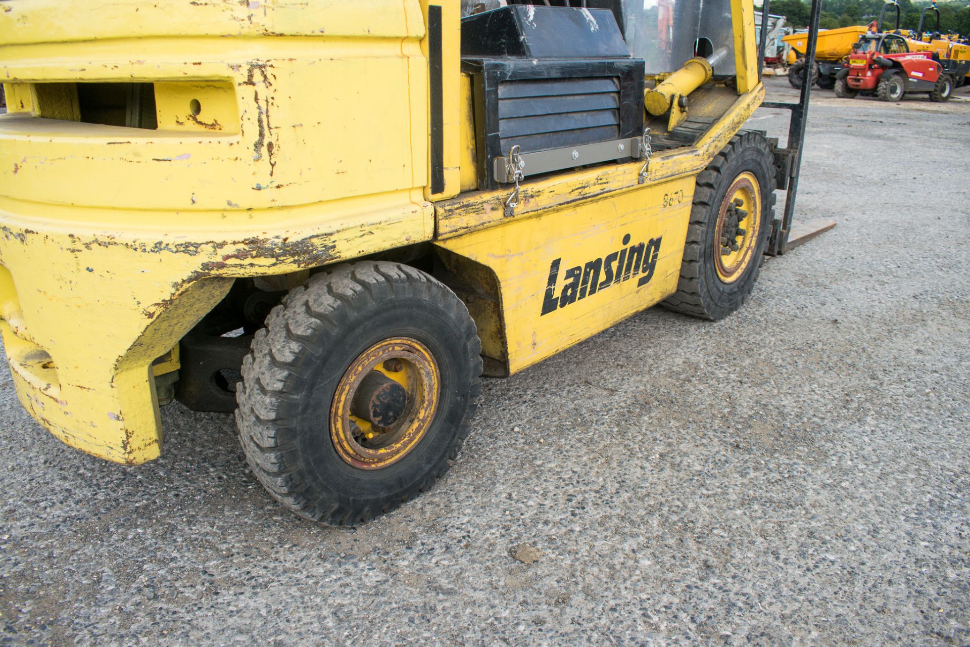 Lansing 7/2.5 2.5 tonne gas powered fork lift truck S/N: 36725 Recorded Hours: 219 - Image 9 of 12