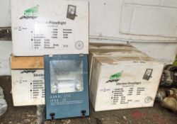 7 - 240v 150 watt halogen slimline flood lights