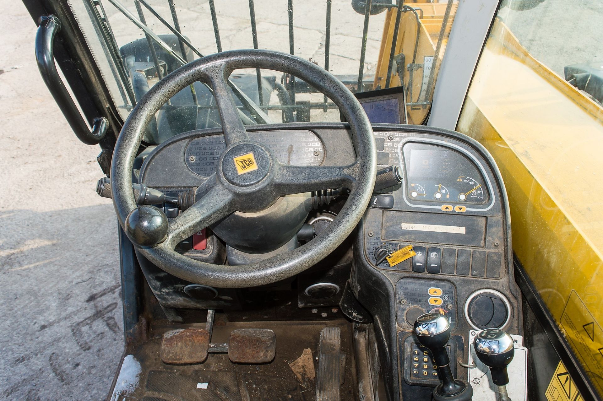 JCB 531-70 7 metre telescopic handler Year: 2014 S/N: 2337068 Recorded Hours: 1198 A627477 - Image 18 of 19