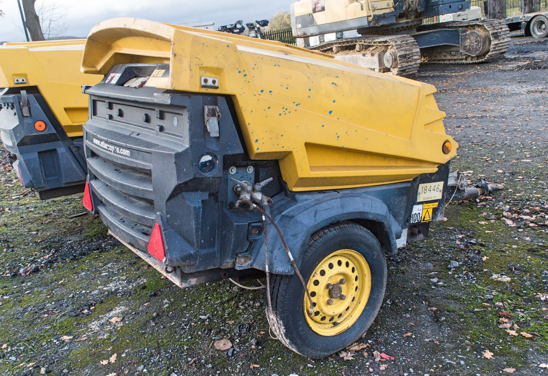 Atlas Copco XAS 37 diesel driven mobile air compressor  Year: 2006 S/N: 60603234 Recorded hours: - Image 2 of 4