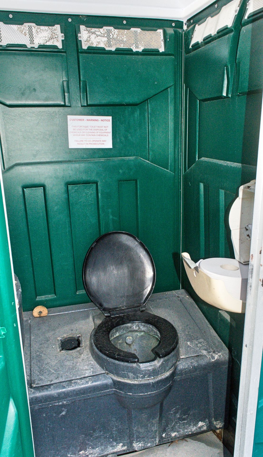 Plastic portable site toilet - Image 2 of 2