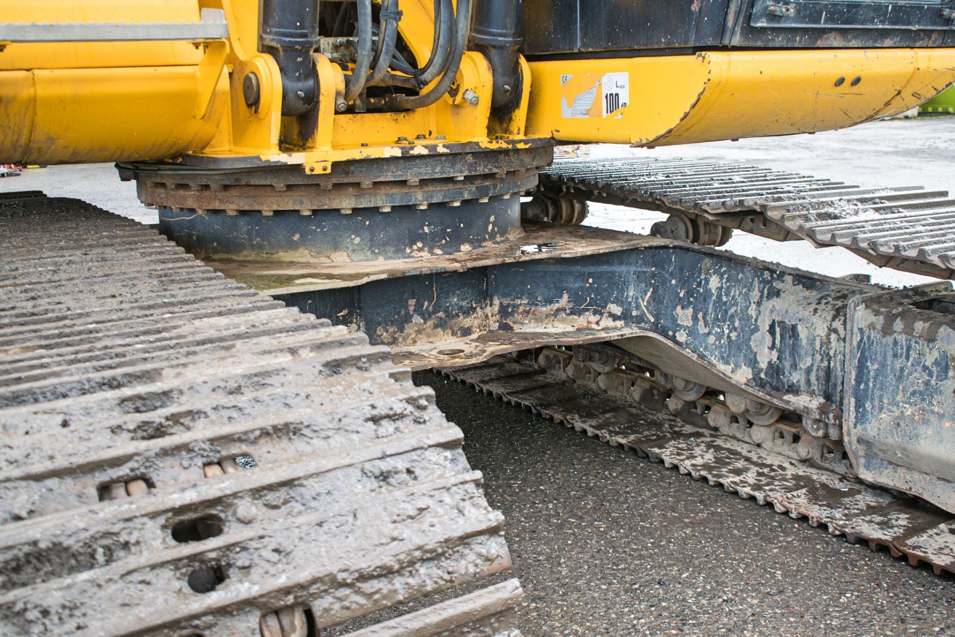 JCB JS130 LC 14 tonne steel tracked excavator Year: 2014 S/N: 2134023 Recorded Hours: 6798 auxillary - Image 13 of 22