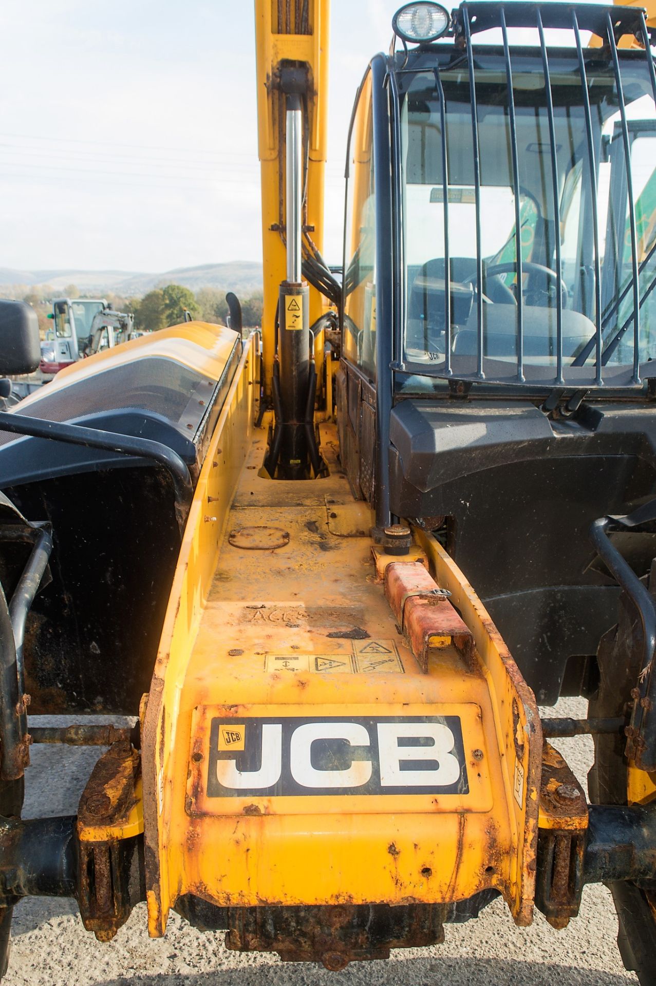 JCB 531-70 7 metre telescopic handler - Image 9 of 19