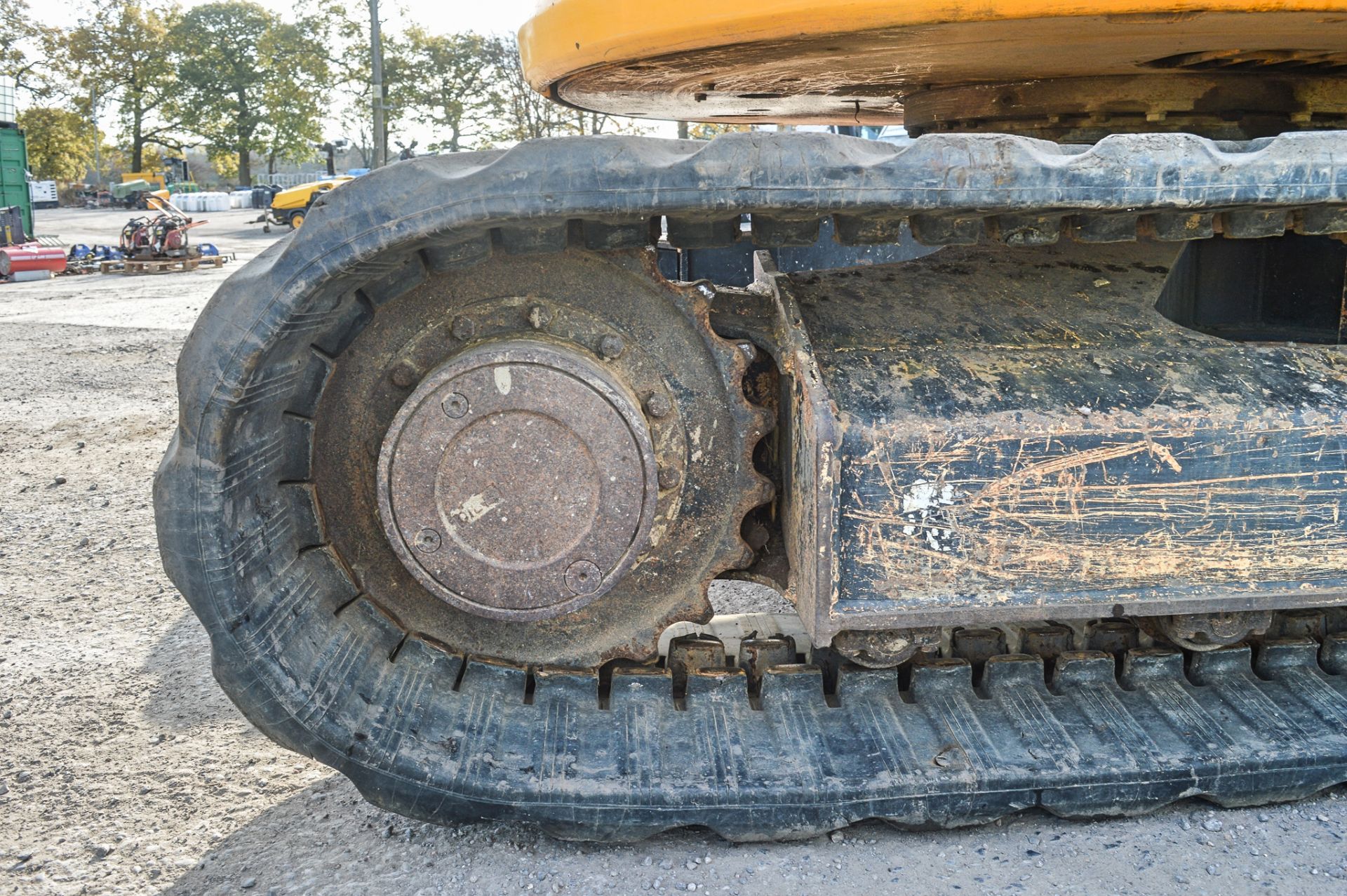 JCB 8085 ZTS 8.5 tonne rubber tracked midi excavator Year: 2012 S/N: 1072502 Recorded Hours: 3250 - Image 10 of 24