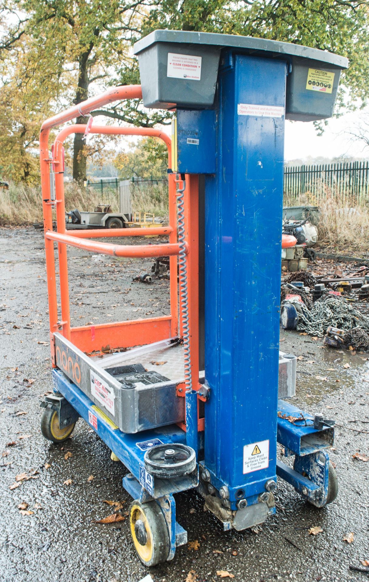 Power Tower Nano battery electric push along personnel lift - Image 3 of 4