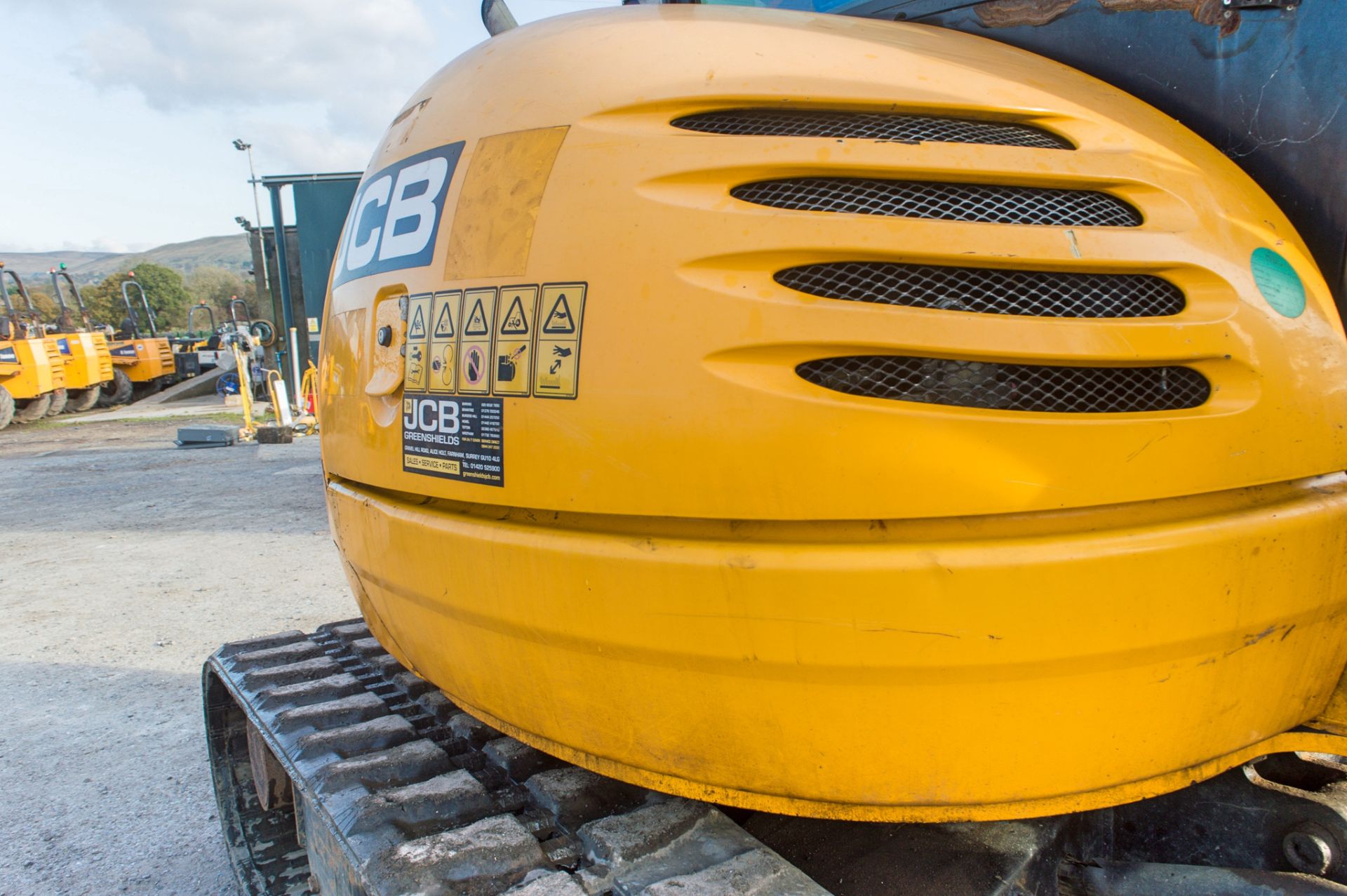 JCB 8050 RTS 5 tonne rubber tracked midi excavator Year: 2013 S/N: 1741865 Recorded Hours: 2397 - Image 15 of 23