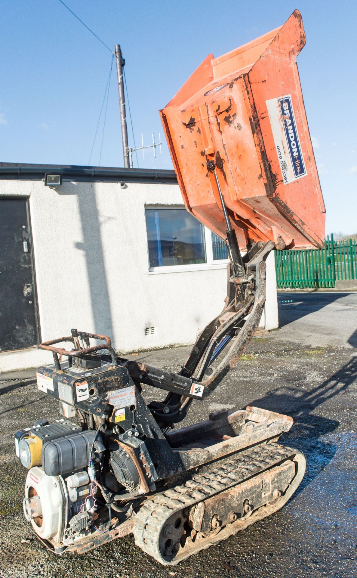 CORMIDI C6.50 TWHTD diesel driven walk behind high tip rubber tracked dumper Year: 2007 S/N: - Image 6 of 11